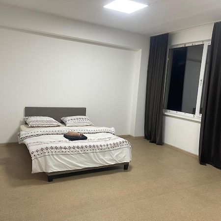 Chip Hotel Chişinău Esterno foto